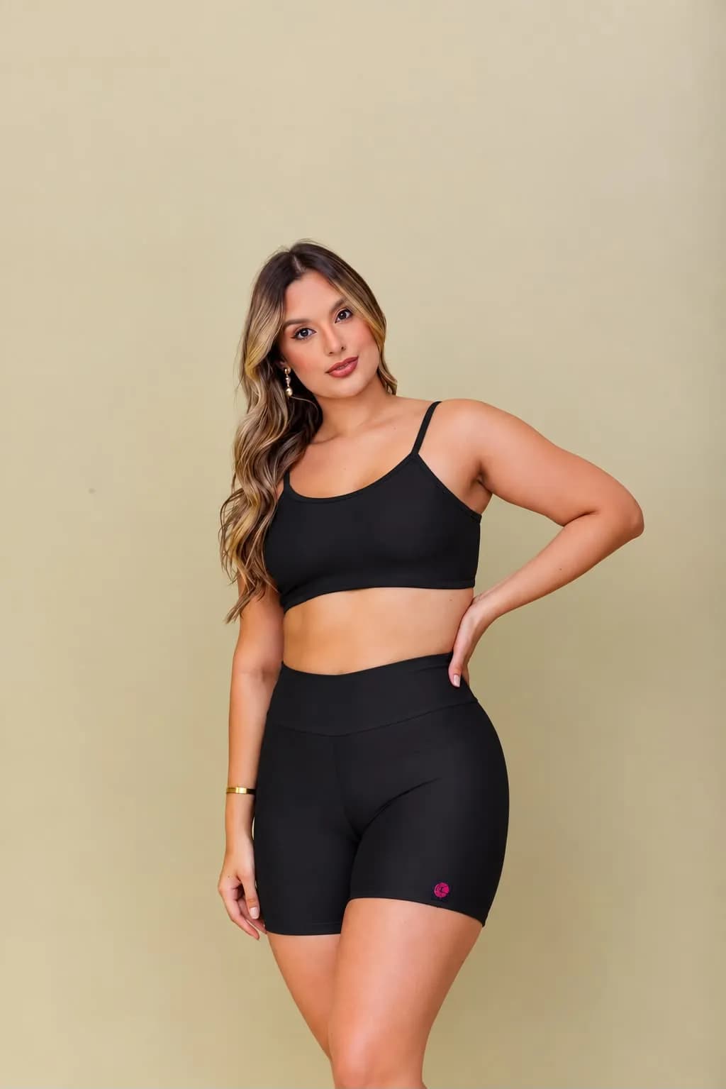 CONJUNTO SHORT - ANABELE SLIM