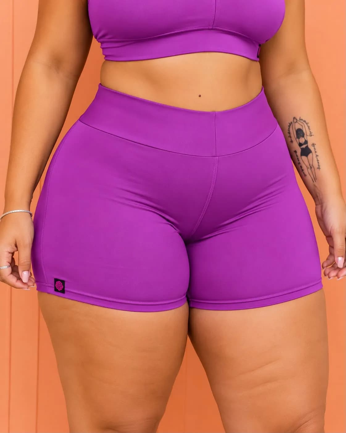 SHORT CURTO - LISO SLIM