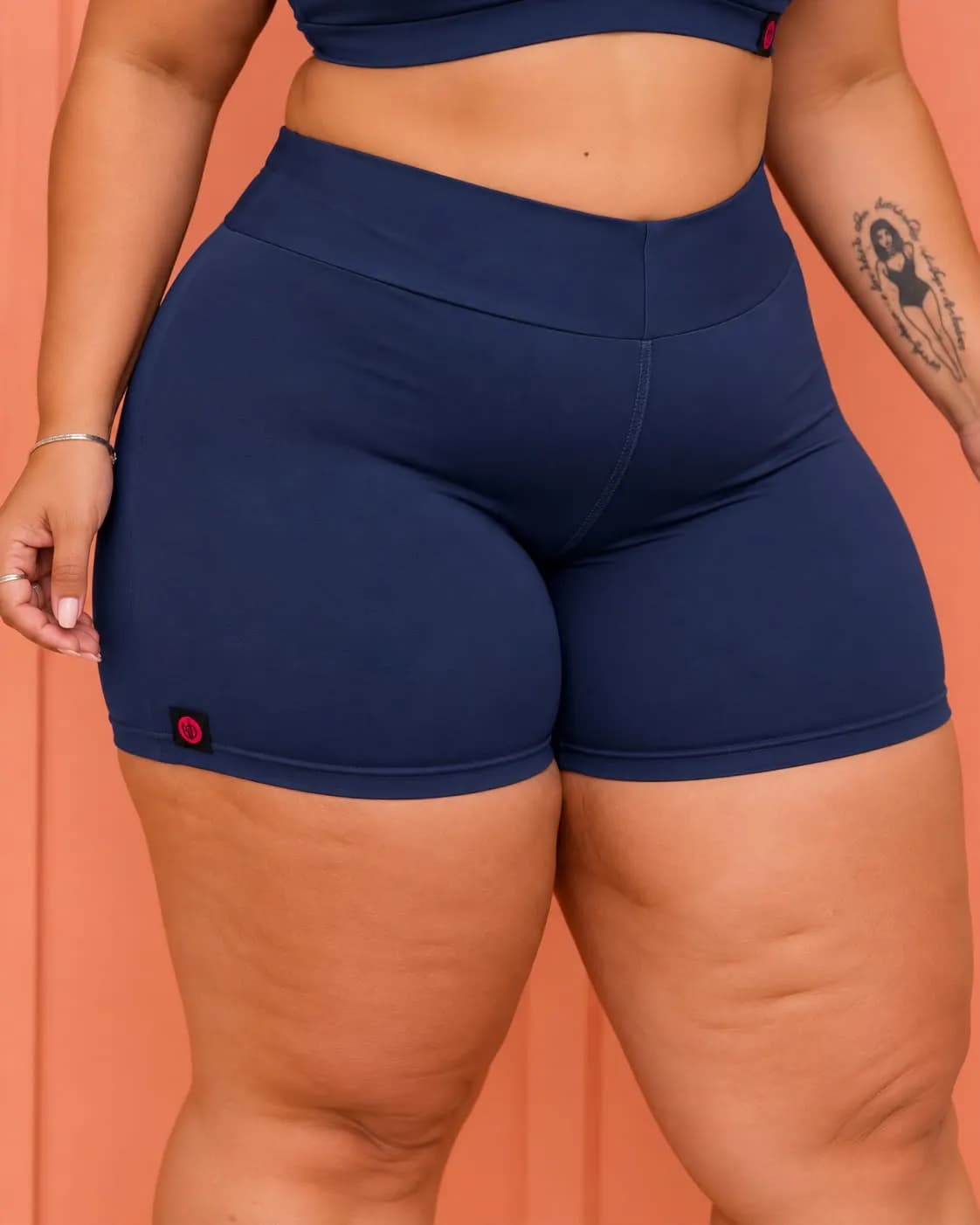 SHORT CURTO - LISO SLIM