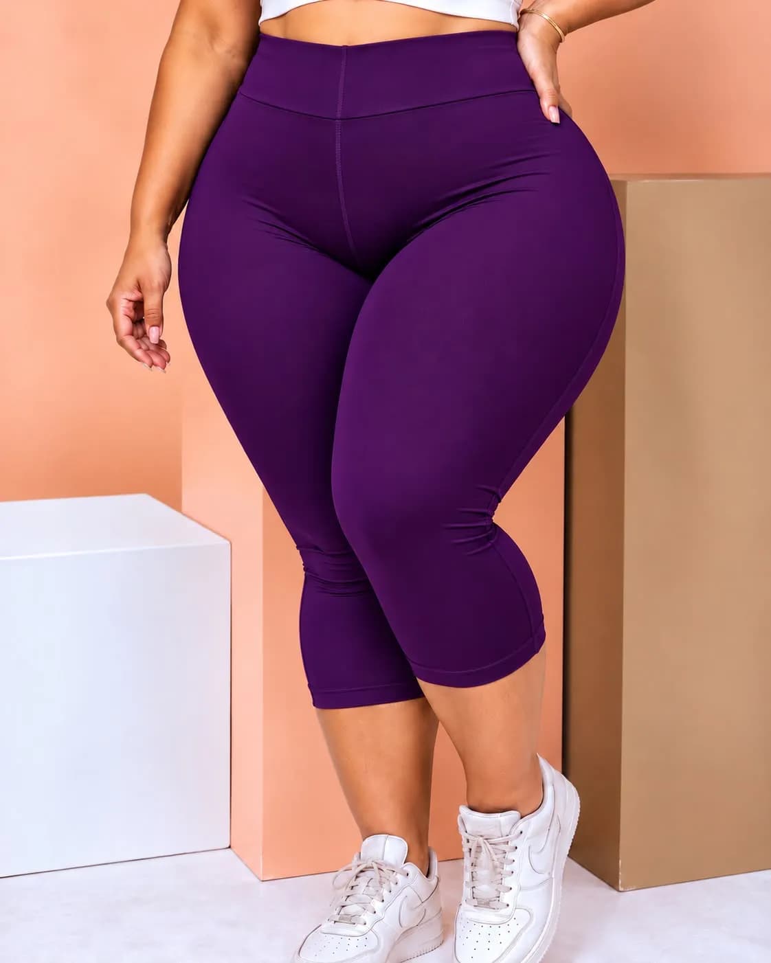 CAPRI  LISO - PLUS SIZE