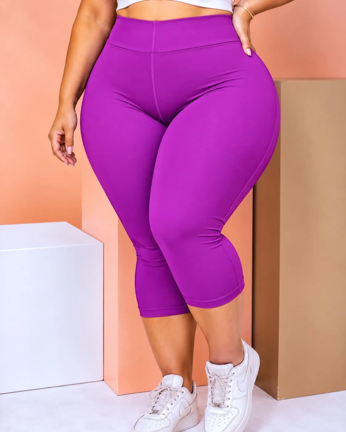CAPRI  LISO - PLUS SIZE